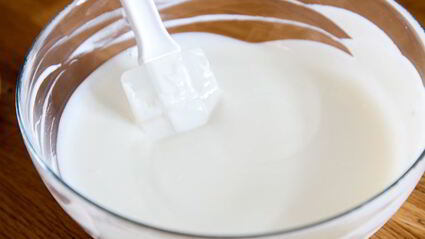 йогуртовая панна котта с клубникой