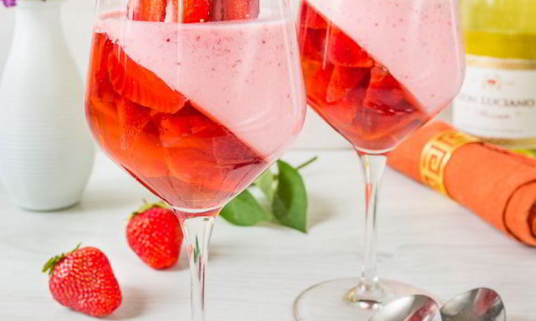 Рецепт клубничного желе с шампанским