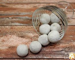 Чечевичные конфеты с миндалем