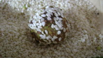 финиковые конфеты