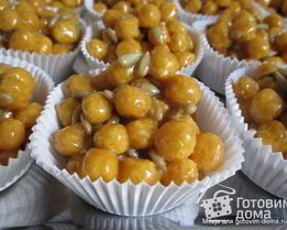 Конфеты из круглого корнфлекса с семечками и ирисками