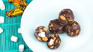 Конфеты Сникерс с маршмеллоу