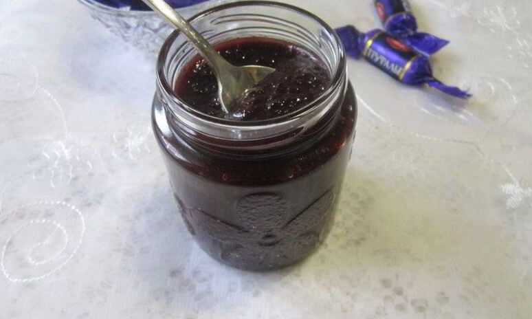 Рецепт сливового джема с трюфельными конфетами