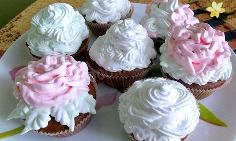 Рецепт белкового крема с желирующим сахаром