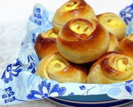 Булочки с творожным кремом