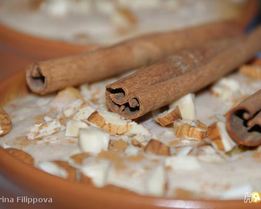 Десерт из нектарина с йогуртово-творожным кремом