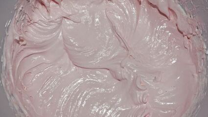 корзиночки с яблочным пюре и белковым кремом