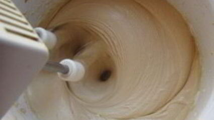 крем для торта из сгущенки и сметаны