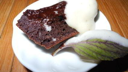 нежный десертный крем из яблок с базиликом и кардамоном