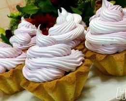 Песочные корзиночки с творогом и белковым кремом