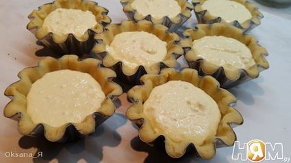 песочные корзиночки с творогом и белковым кремом