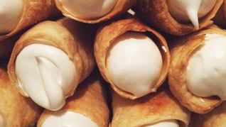 Слоеные трубочки с кремом