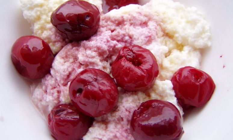 Рецепт творожного крема с вишней