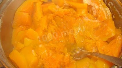 тыквенный рулет с творожным кремом