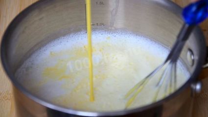 ванильный крем для торта наполеон на желтках