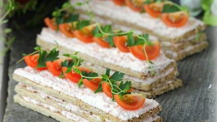 мильфей с крабовым паштетом