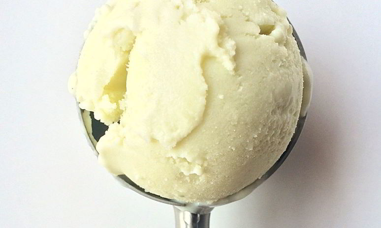 Рецепт базиликового мороженого