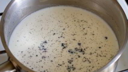 классическое ванильное мороженое