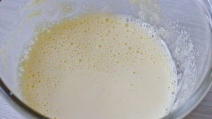 классическое ванильное мороженое