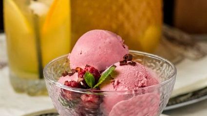 малиновое мороженое