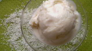 Мороженое с кокосовым молоком