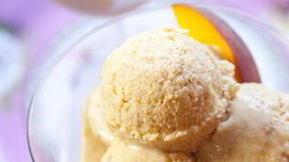 Персиковое мороженое