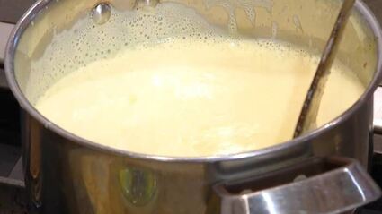 шафранное мороженое