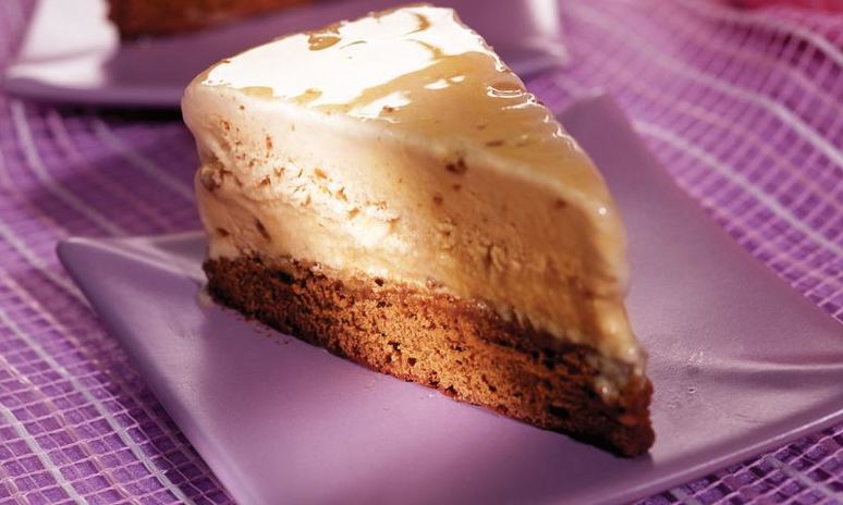 Рецепт торта-мороженого с карамелью