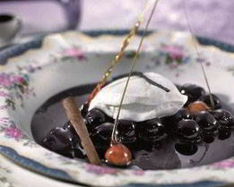 Вишневое мороженое с ликером Амаретто