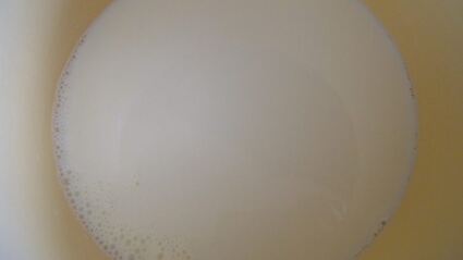 вишневое мороженое с шоколадом