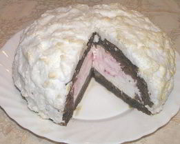 Вишневый торт-мороженое с шоколадным бисквитом