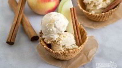 яблочное мороженое с корицей