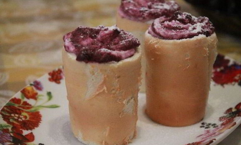 Рецепт бисквитных стаканчиков с черничным муссом