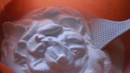 бисквитные стаканчики с черничным муссом