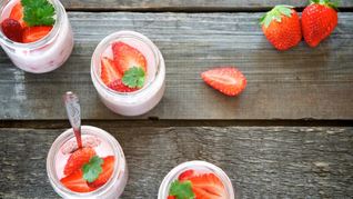 Клубничный мусс с йогуртом