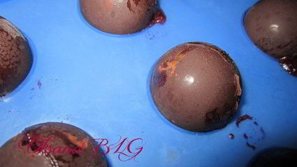 конфеты с черничным муссом