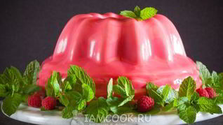 Малиновый муссовый торт