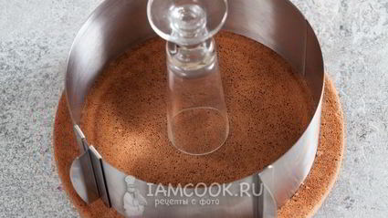 малиновый муссовый торт