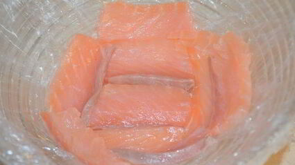 праздничный цукотто из форели с нежнейшим креветочным муссом, огурцом и сливочным кремом