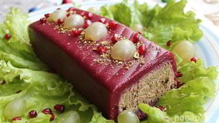 Рулет из печени в клюквенном муссе