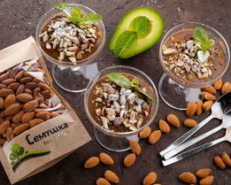 Шоколадный мусс из авокадо