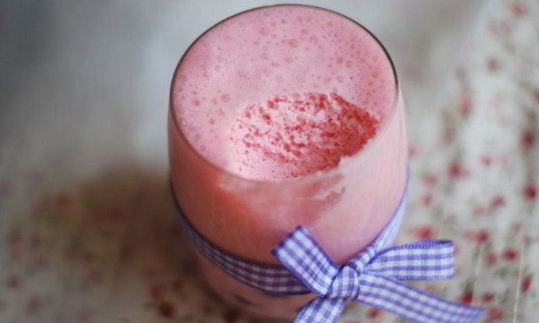 Рецепт ягодно-сметанного мусс из порошкового желе