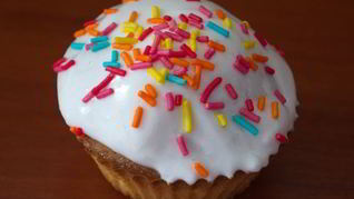 Глазурь для кулича мягкая