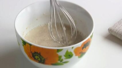 кулич пасхальный медовый на воде с цукатами и изюмом