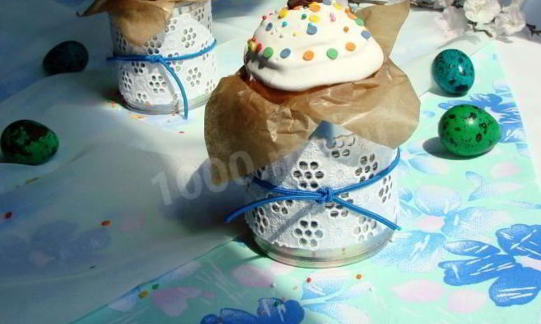 Рецепт куличей на желтках с вяленой вишней