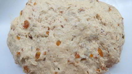 нежный заварной кулич