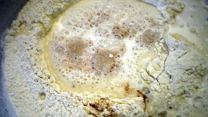 паасброд — нидерландский пасхальный хлеб