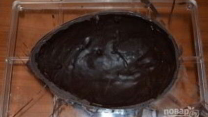 пасхальное шоколадное яйцо