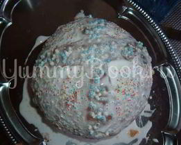 Румяный кулич пасхальный