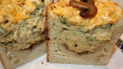 рыбный пудинг в багете